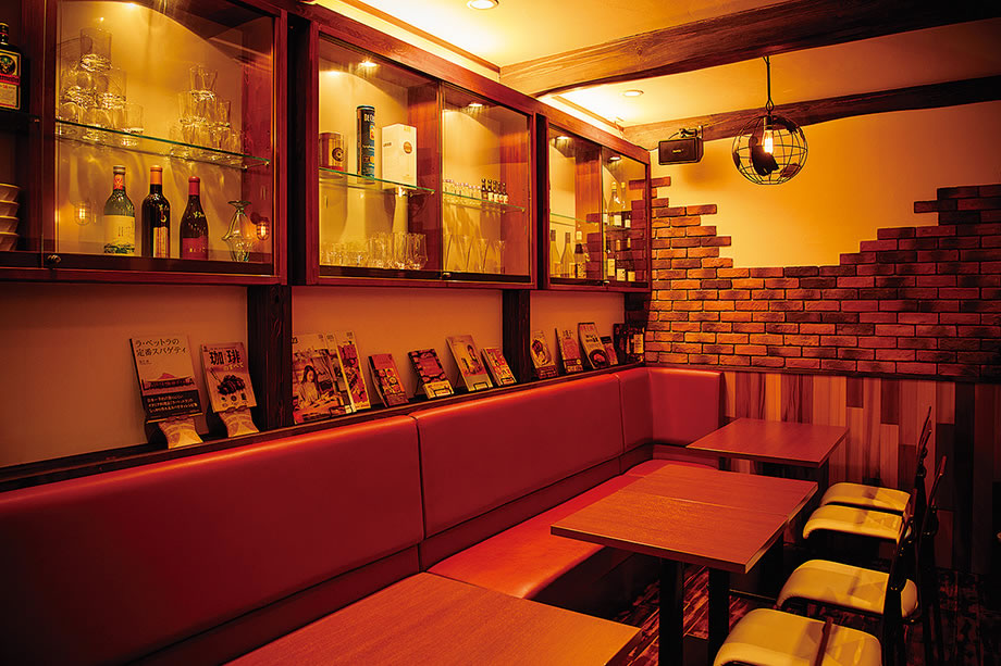 JEEN'S TABLE 内観