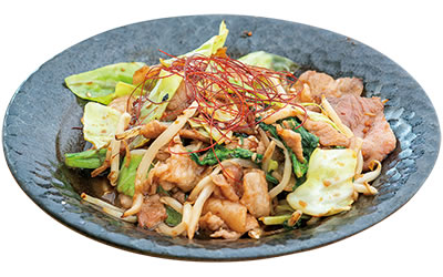 「米の娘ぶた」のうで肉の野菜炒め